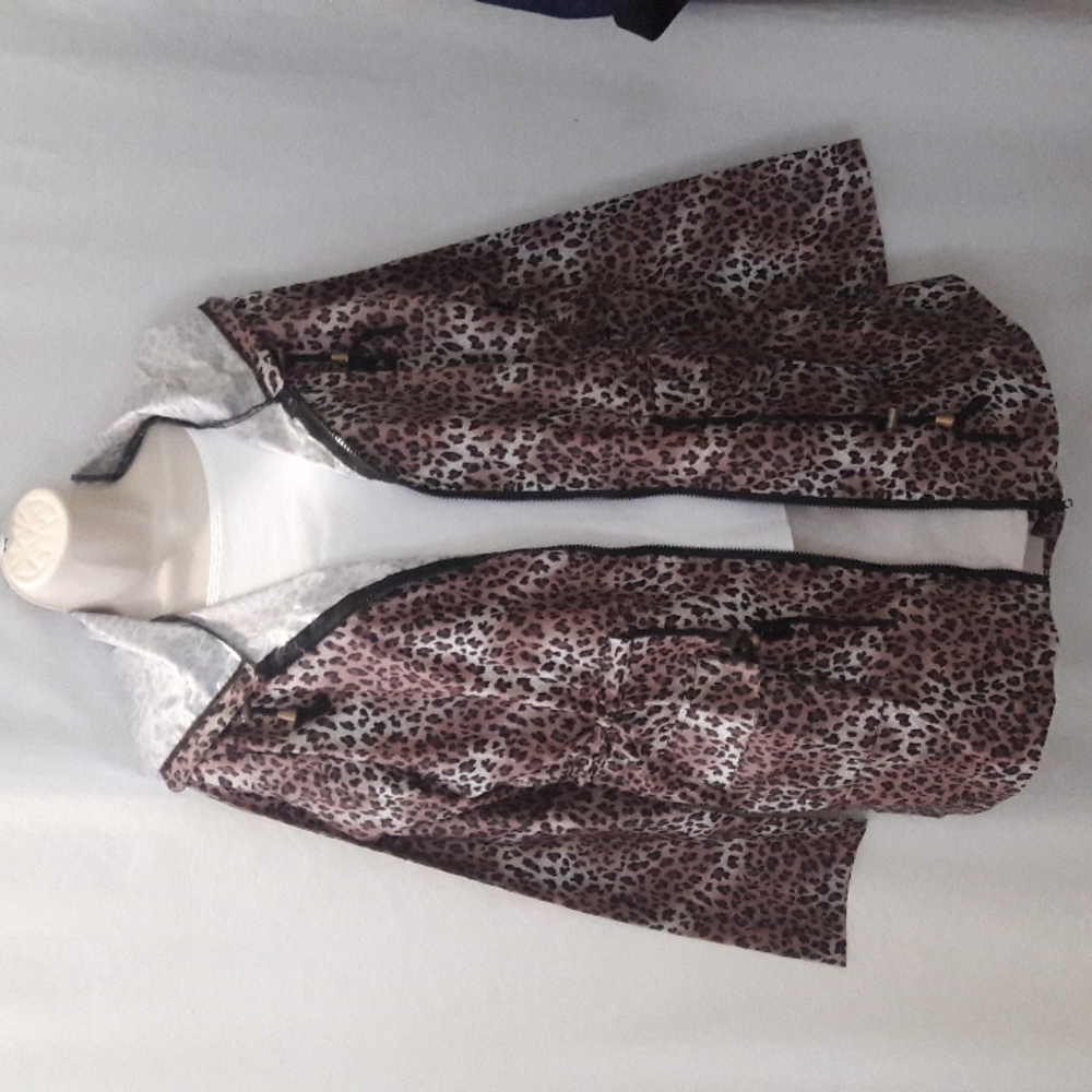 Women Animal Print Light Jacket Size M Front Zipper Pockets Waist Tie Ba…